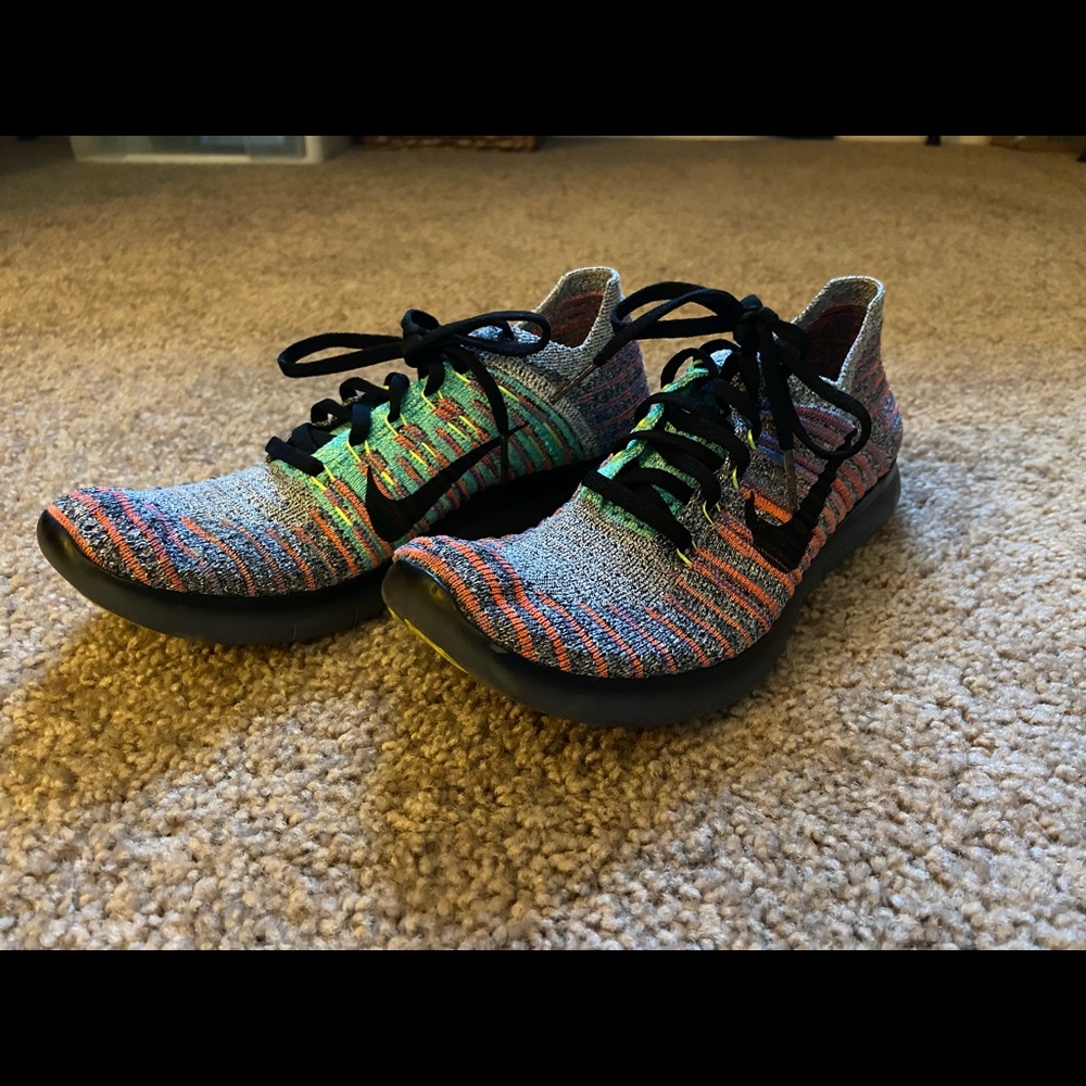 Women’s athletic shoes